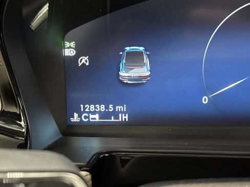 Used 2023 Lincoln Corsair AWD image 6