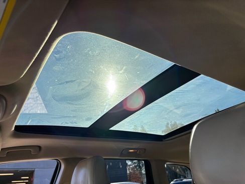 Used 2014 Jeep Grand Cherokee Limited w/ Luxury Group II image 16