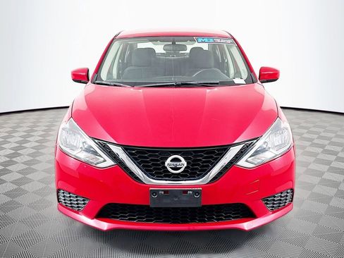 Used 2017 Nissan Sentra SV image 2