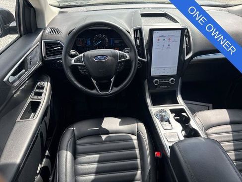Certified 2022 Ford Edge SEL w/ Convenience Package AWD/4WD image 5