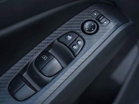 New 2025 Nissan Altima 2.5 S image 32