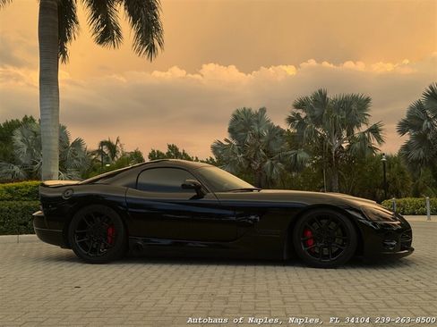 Used 2006 Dodge Viper SRT-10 RWD image 6