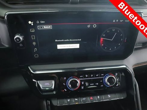 Used 2024 GMC Sierra 2500 AT4 w/ Technology Package image 5