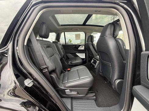 New 2026 Lincoln Aviator Reserve AWD/4WD image 6