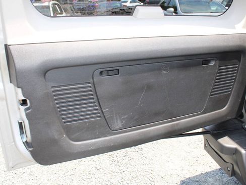 Used 2007 HUMMER H3 AWD/4WD image 24