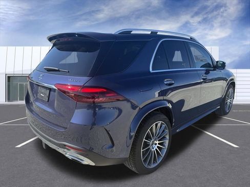 Used 2025 Mercedes-Benz GLE 350 4MATIC image 3