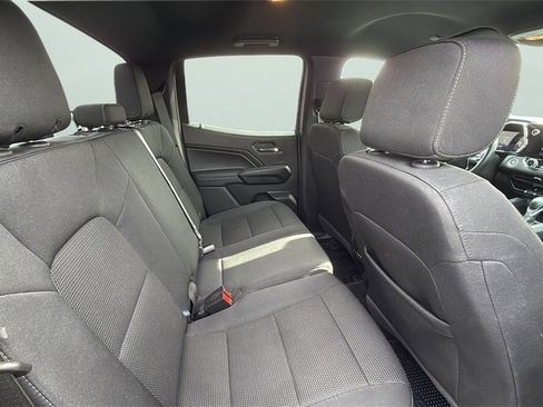 Used 2024 GMC Canyon Elevation w/ Trailering Package image 18