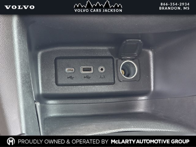 Used 2021 Chevrolet Equinox LT w/ Driver Convenience Package FWD image 22