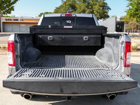Used 2022 RAM 1500 Big Horn AWD/4WD image 45