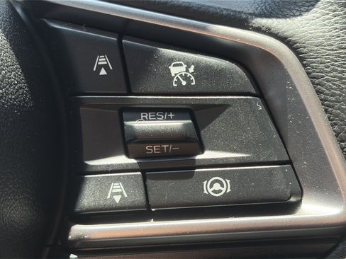 Used 2023 Subaru Legacy Premium AWD/4WD image 18