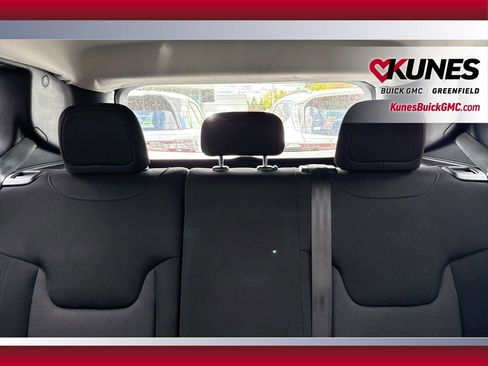 Used 2020 Jeep Renegade Sport FWD image 29