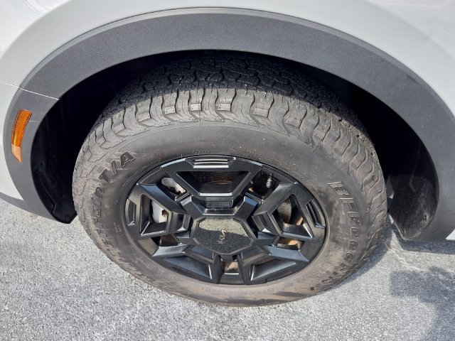 Used 2025 Kia Sorento SX Prestige AWD/4WD image 17