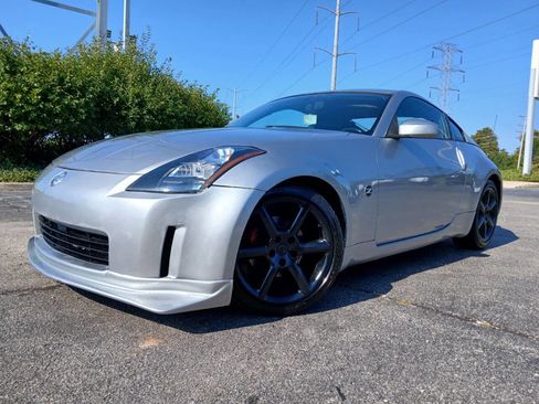 Used 2005 Nissan 350Z Coupe image 1