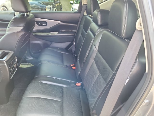 Used 2023 Nissan Murano SL w/ SL Moonroof Package AWD/4WD image 16