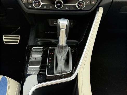 New 2025 Acura ADX A-Spec image 7