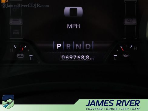 Used 2022 RAM 1500 Limited w/ Body Color Bumper Group AWD/4WD image 30