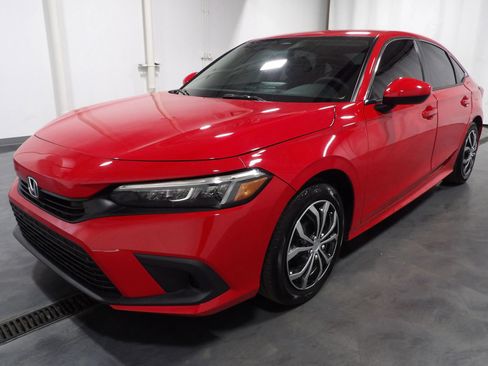 Used 2024 Honda Civic LX image 5