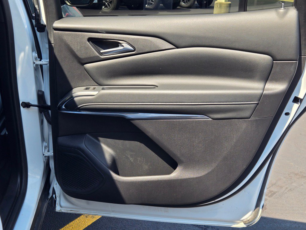 Certified 2026 Chevrolet Traverse LT AWD/4WD image 10