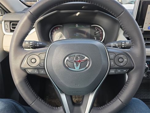 Used 2025 Toyota RAV4 XLE Premium w/ Weather Package image 15