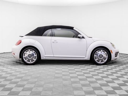 Used 2017 Volkswagen Beetle 1.8T SEL image 7