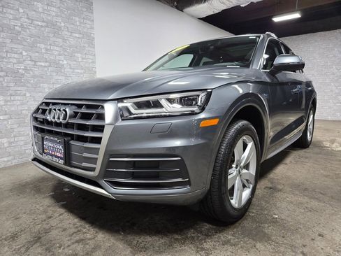 Used 2019 Audi Q5 2.0T Premium Plus w/ Premium Plus Package image 5
