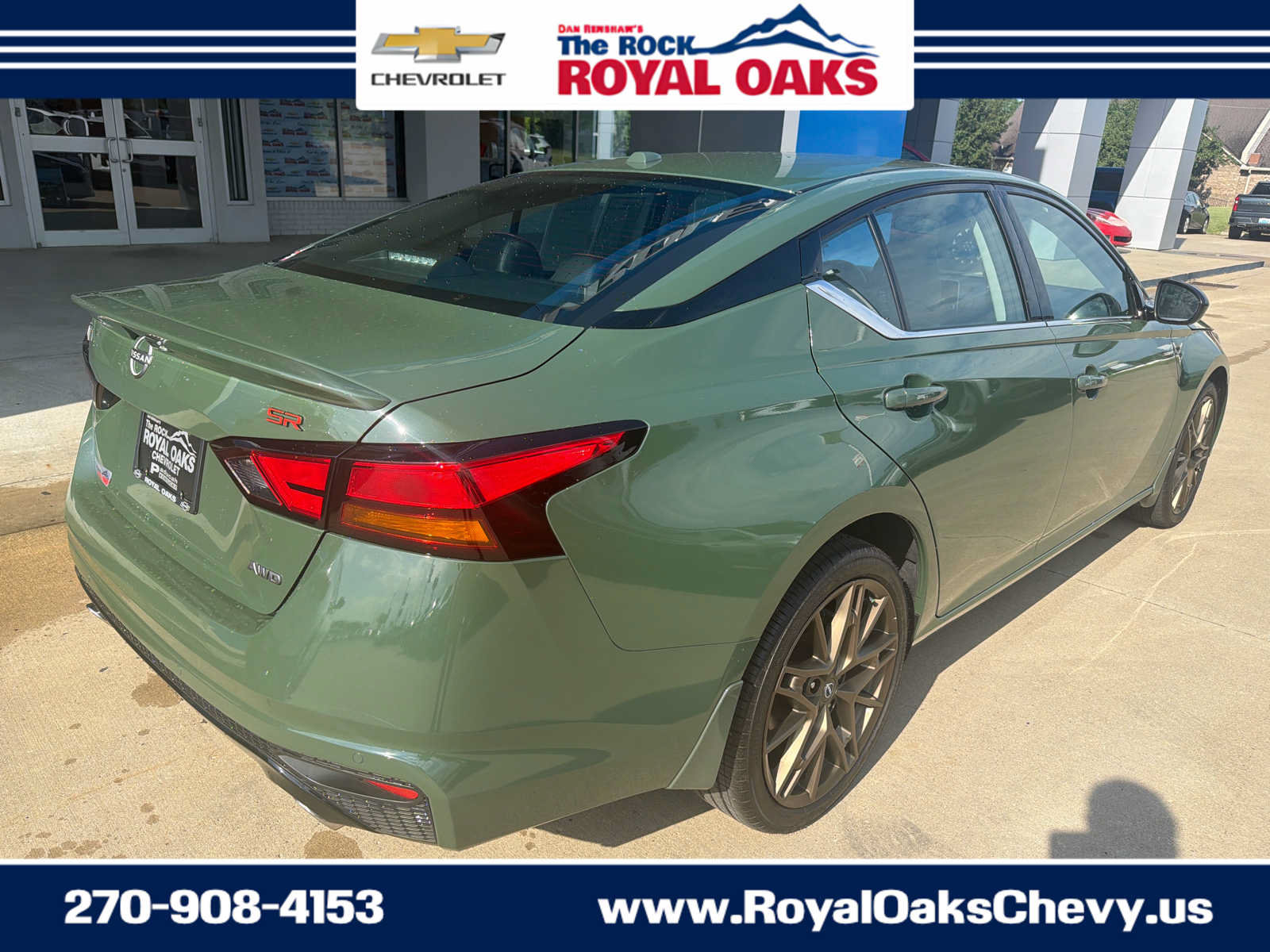 Used 2025 Nissan Altima 2.5 SR AWD/4WD image 6