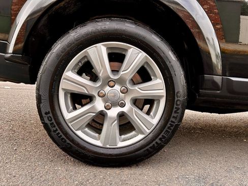 Used 2016 Land Rover LR4 HSE Silver Edition image 36