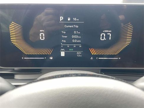 New 2026 Kia Carnival EX image 28