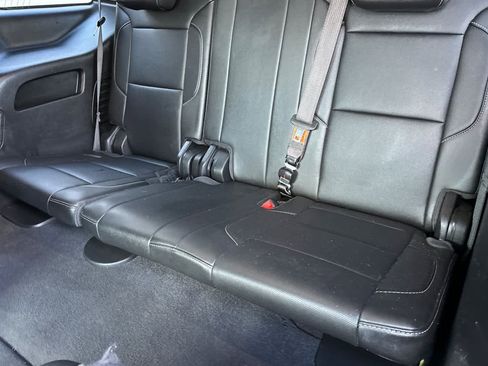 Used 2019 GMC Yukon SLT AWD/4WD image 15