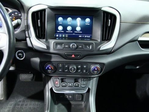 Used 2019 GMC Terrain SLE w/ Driver Convenience Package image 20