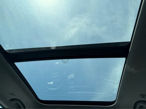 Used 2022 Jeep Grand Cherokee Limited 4xe image 28