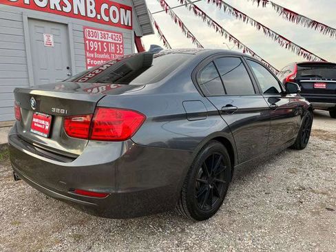 Used 2013 BMW 328i xDrive Sedan AWD/4WD image 8