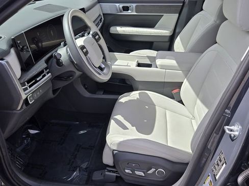 Certified 2025 Hyundai Santa Fe Calligraphy image 10