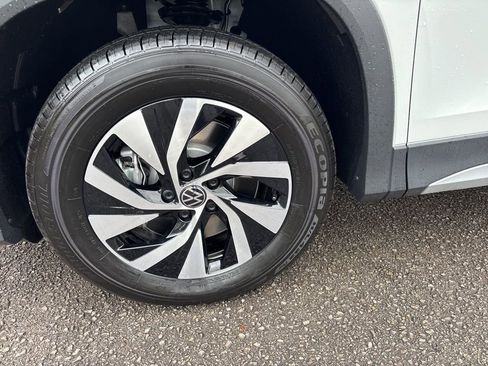 New 2026 Volkswagen Tiguan S image 6