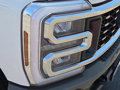 Used 2026 Ford F350 King Ranch AWD/4WD image 10