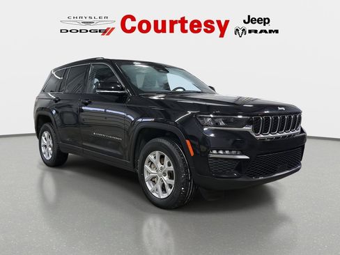 Certified 2023 Jeep Grand Cherokee Limited image 1