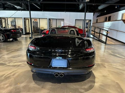 Used 2017 Porsche 718 Boxster S image 4