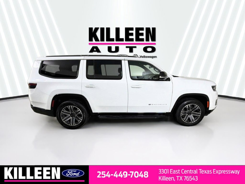 Used 2024 Jeep Wagoneer Series II AWD/4WD image 10