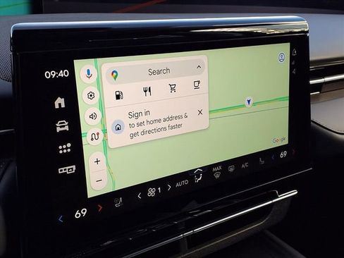 New 2026 Lincoln Nautilus Premier image 13