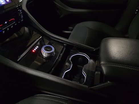 Used 2023 Jeep Grand Cherokee Laredo image 26