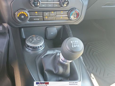 Certified 2025 Ford Bronco 2-Door AWD/4WD image 20
