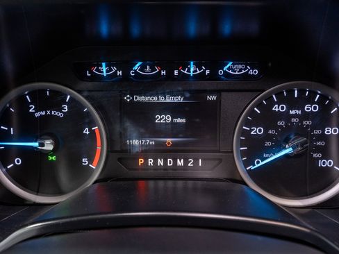 Used 2019 Ford F250 XLT w/ XLT Value Package image 23