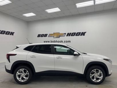 New 2026 Chevrolet Trax LS w/ LS Convenience Package