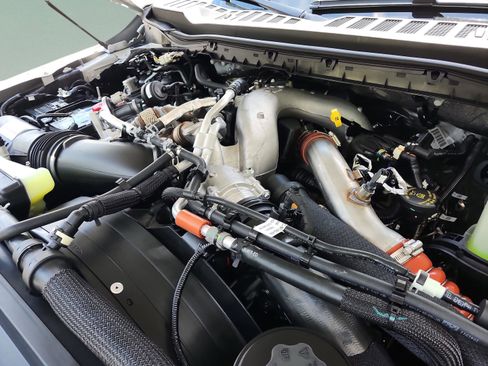 New 2026 Ford F250 Lariat image 24