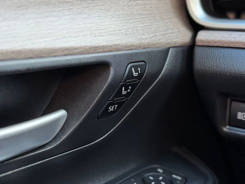 Used 2024 Toyota Grand Highlander Platinum image 39