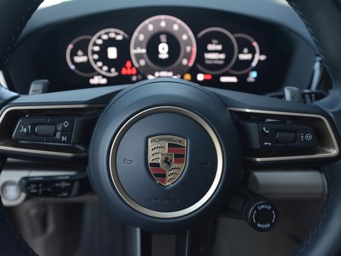 Certified 2024 Porsche Panamera 4 AWD/4WD image 16