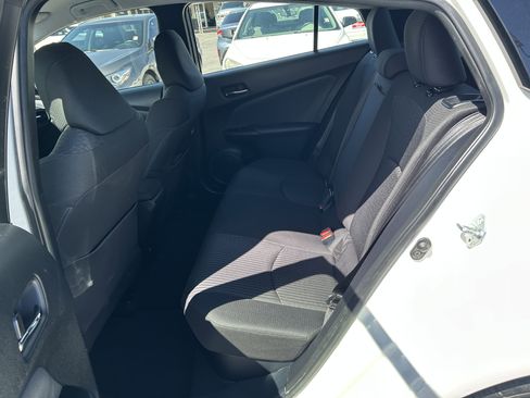 Used 2016 Toyota Prius Two FWD image 12
