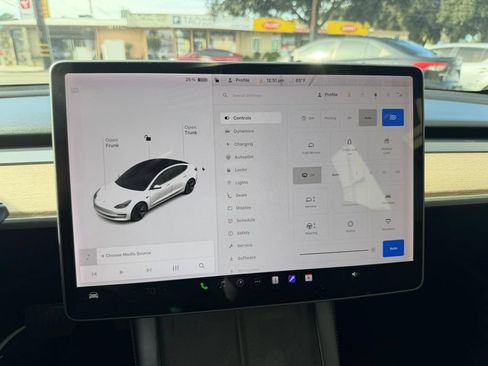 Used 2021 Tesla Model 3 Standard Range Plus RWD image 40