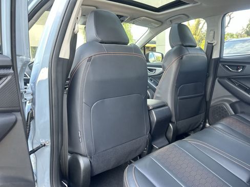 Used 2023 Subaru Crosstrek 2.5i Limited AWD/4WD image 12