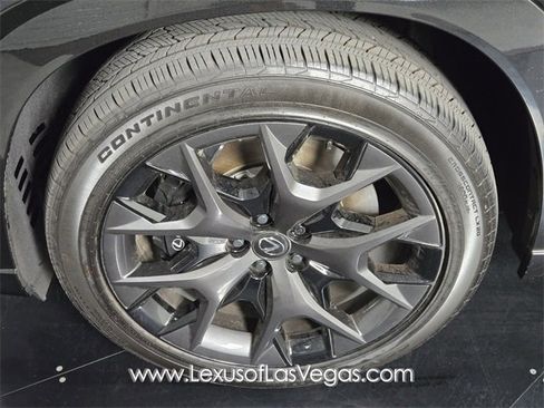 New 2025 Lexus TX 500h AWD image 9